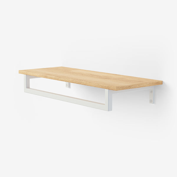 Frame Marlow - veggmontert klesbane med hylle